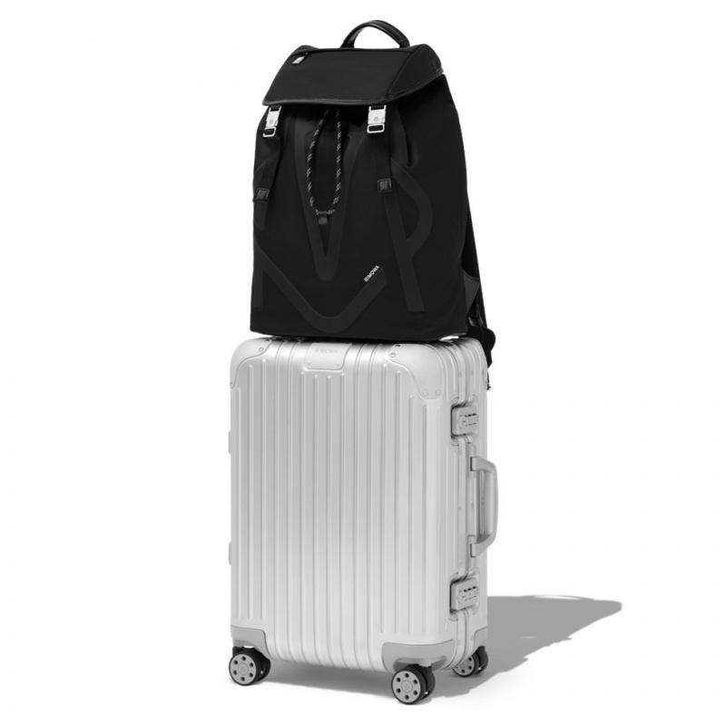 Sac a Dos Rimowa Signature Flap in ECONYL? Nylon Noir | BPL-02987046